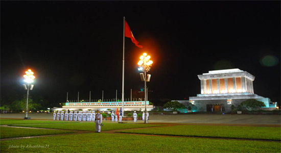 Travel Hanoi